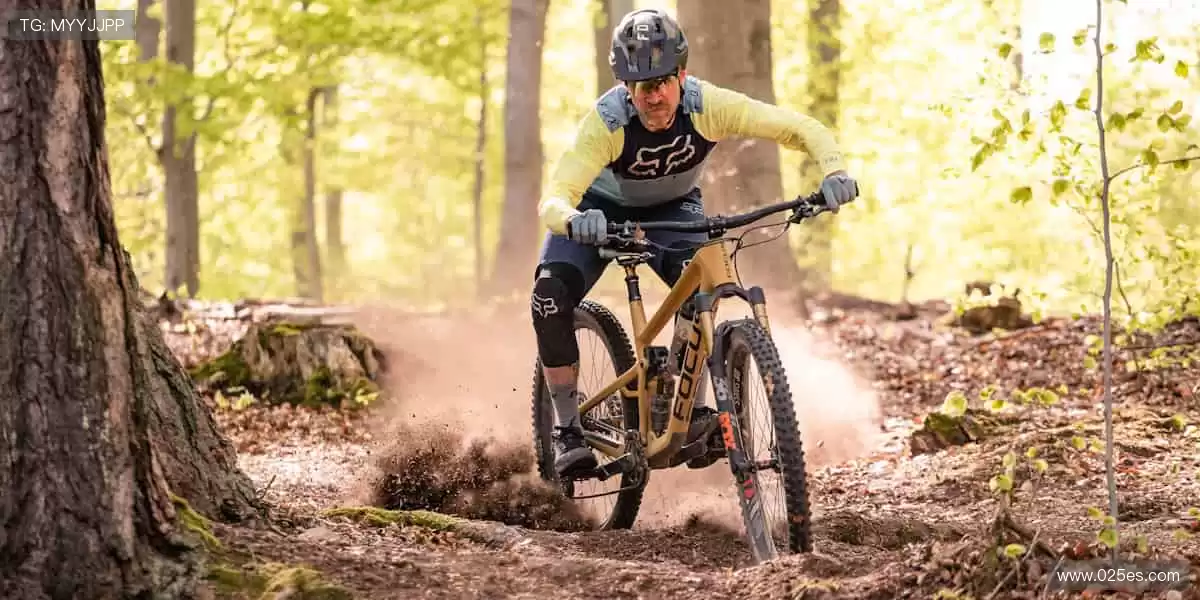 🎁限量周边,把热爱穿在身上!🎾